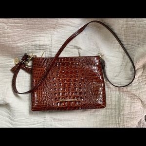 BRAHMIN CROSSBODY PURSE with KEYCHAIN